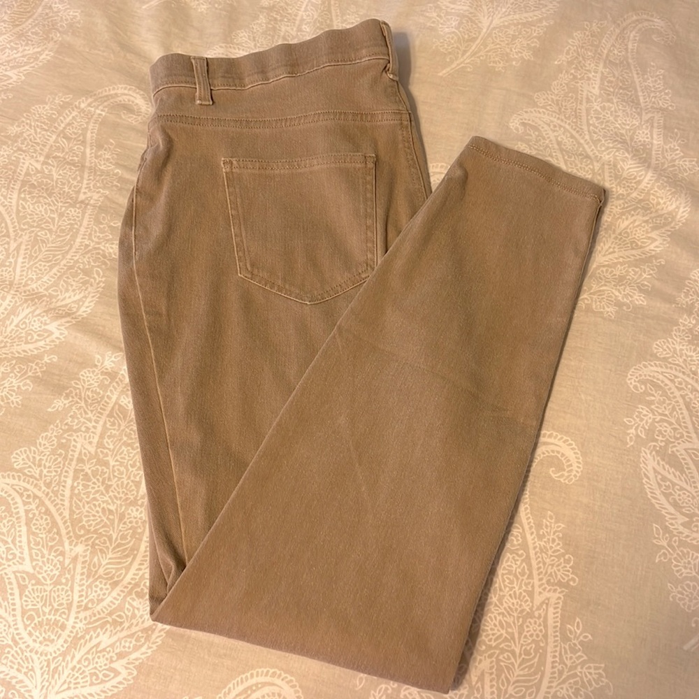 TIME and TRU Pull-On High-Rise Jeggings, size XXL (20)
